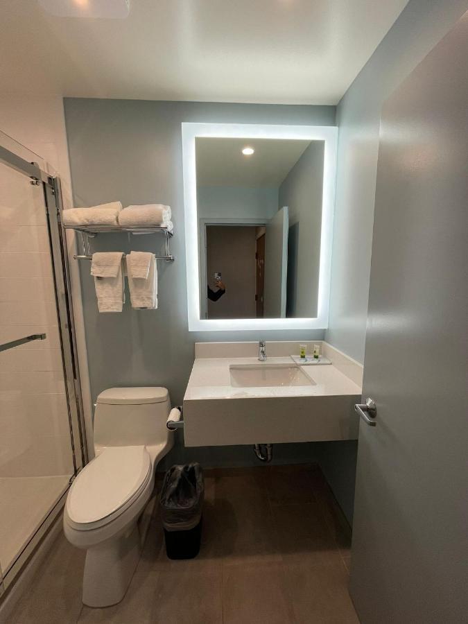 112 Motel メドフォード エクステリア 写真