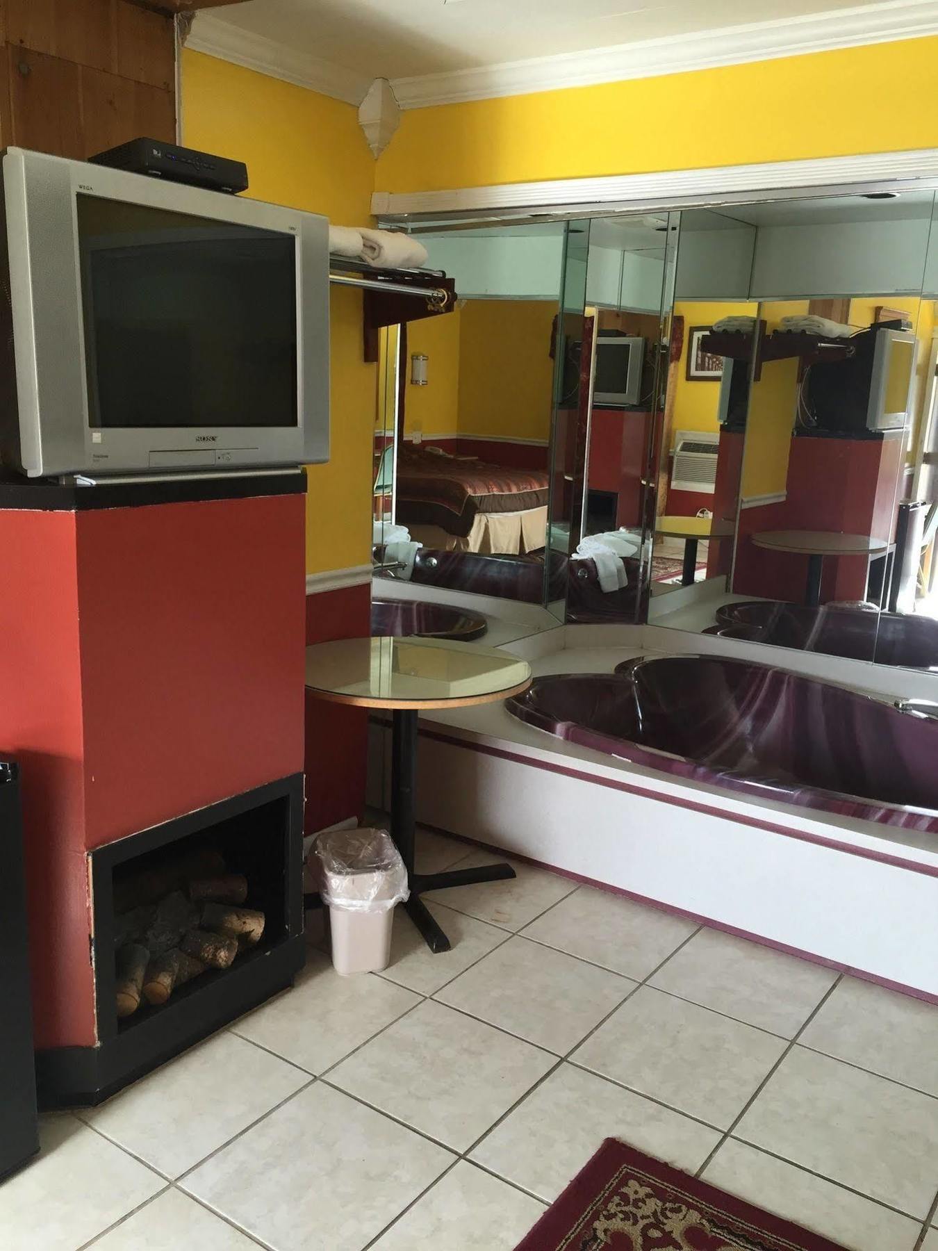 112 Motel メドフォード エクステリア 写真